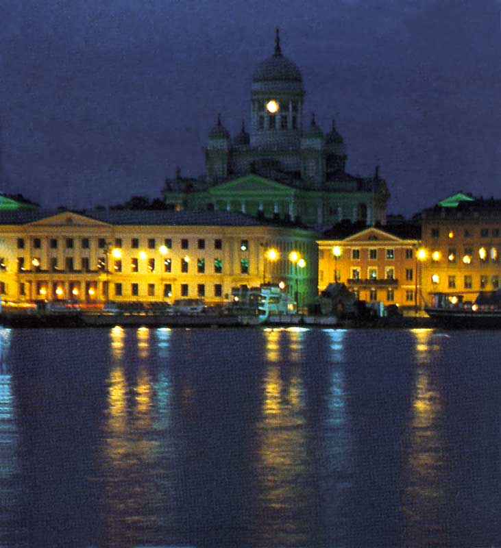 La
                    cathédrale et le Sénat d'Helsinki