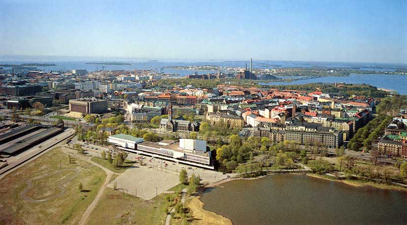 Site du Palais
            Finlandia, avant l'extension du lac