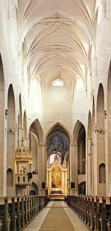 Nef de la cathédrale de Turku