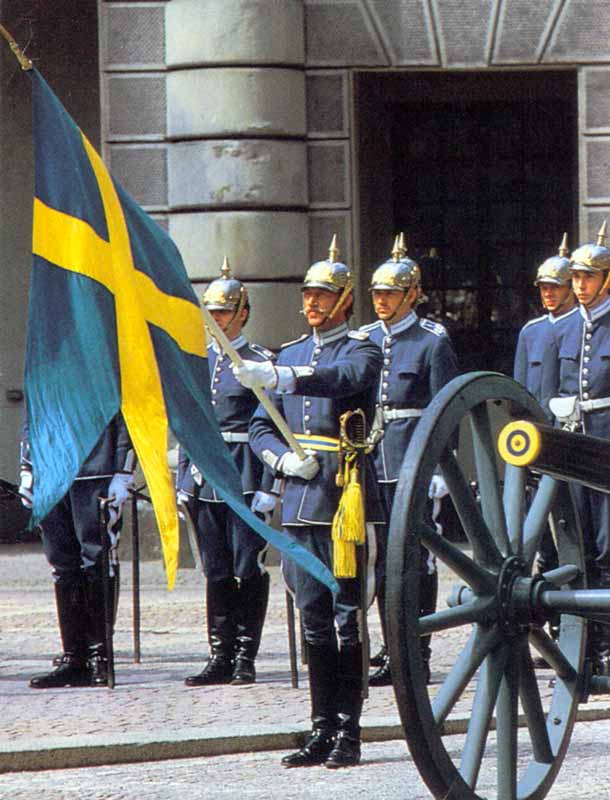 Stockholm : relève de la garde au Palais royal