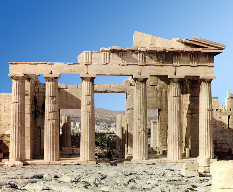 Acropole d'Athina : intérieur des Propylées, côté
          Parthénon