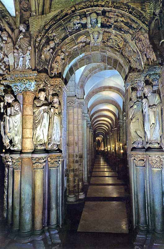 Portail collatéral droit de
                                        la cathédrale de Santiago