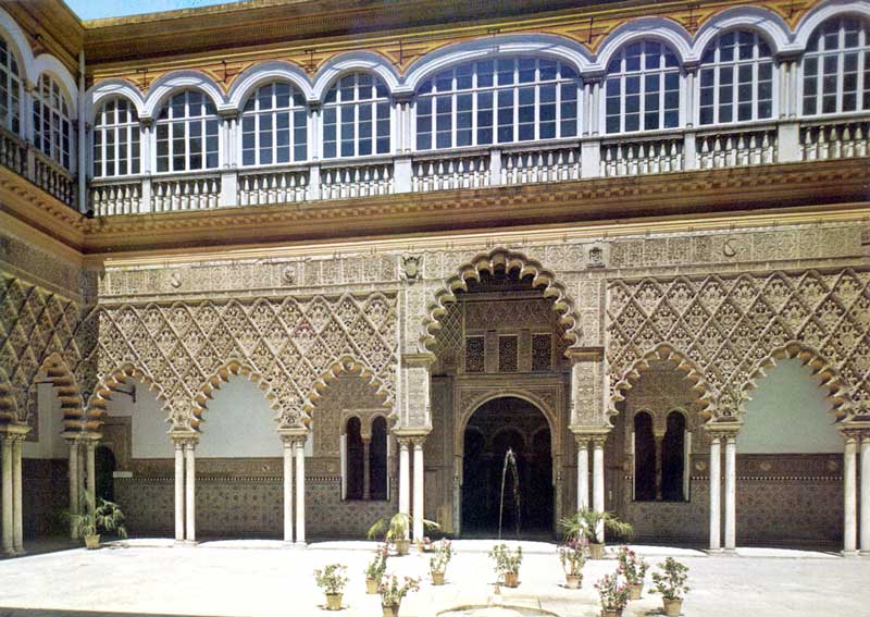 Alcazar de Sevilla : Cour des Demoiselles