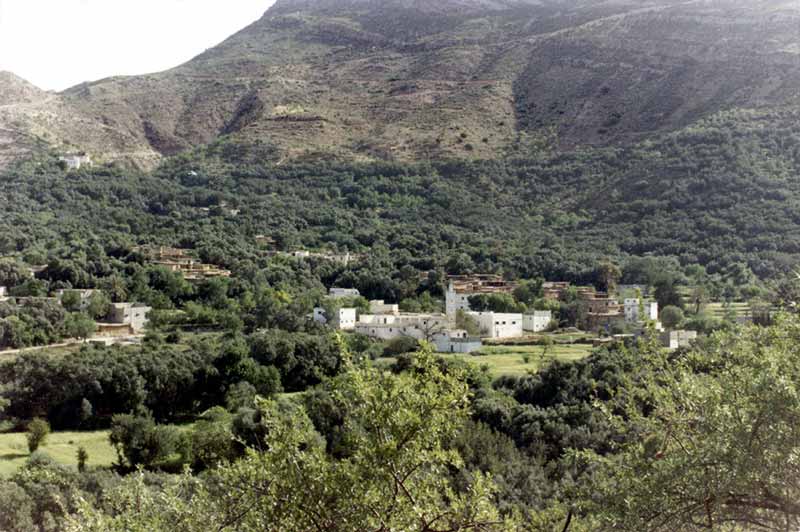 Village dans la vallée d'Imouzzer