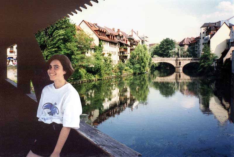 Nuremberg : Juliette sur le pont couvert