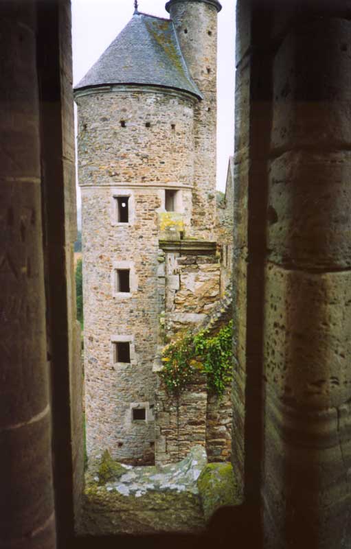 La tour de la Fée du château de Gratot