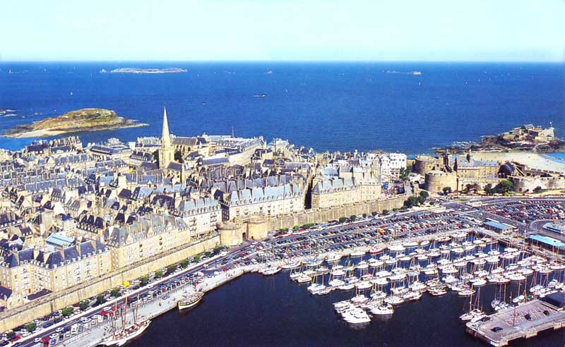 Le
              Grand Bassin de Saint-Malo