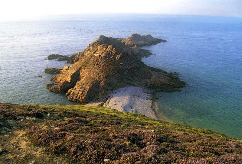 Le
        Cap d'Erquy par beau temps