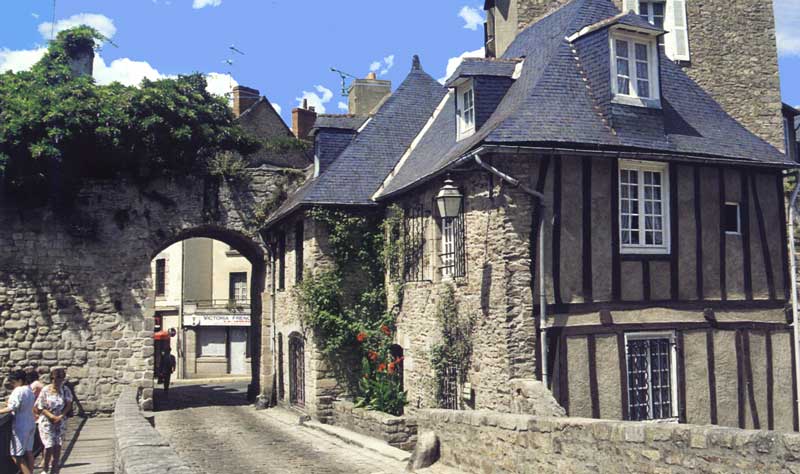 Porte Poterne de Vannes