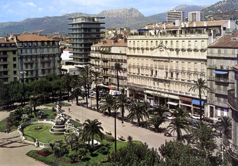 Toulon
                : la Place de la Liberté