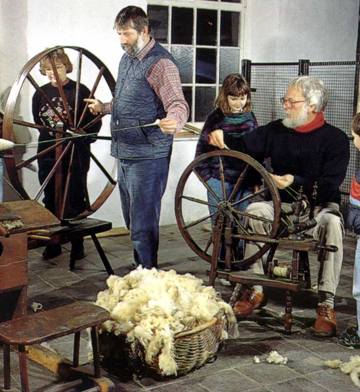 Welsh woollen industry Museum : filage de la laine