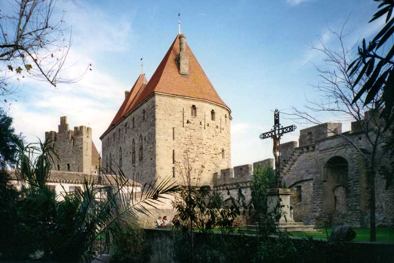 Carcassonne : la Porte narbonnaise