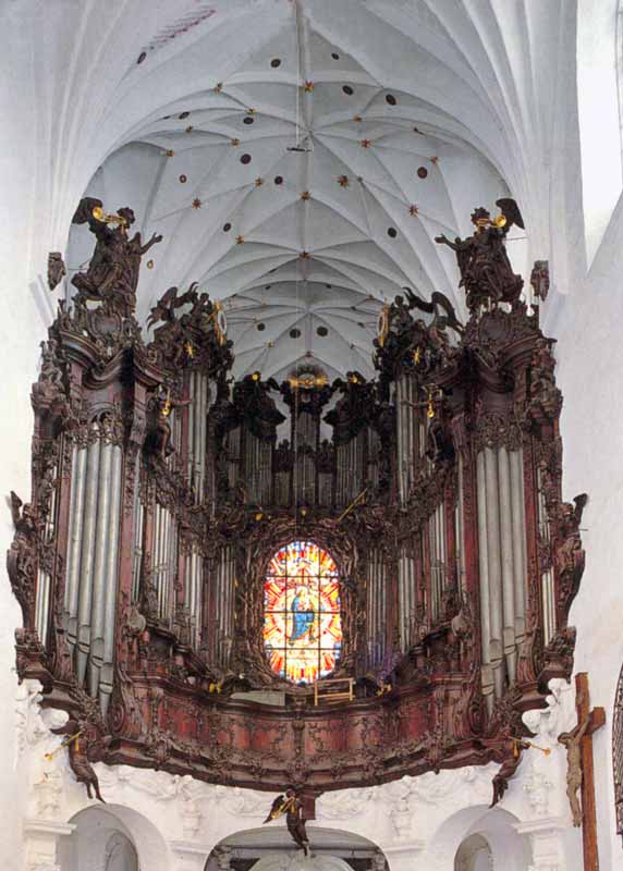 L'orgue fameux de la cathédrale d'Oliwa