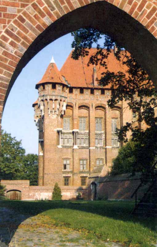 Palais des Grands Maîtres de l’Ordre des Chevaliers
                Teutoniques