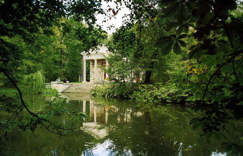 arkadia-temple-diane-vu-du-lac