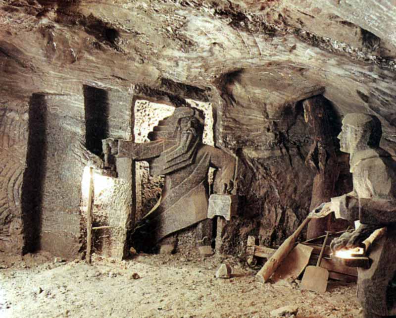 Wieliczka :
        rencontre fortuite avec le Génie de la Mine : le « Trésorier »
