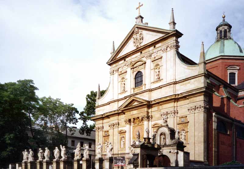 a
              façade baroque de l'église Saint-Pierre-et-Saint-Paul