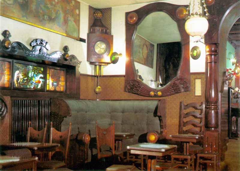 Cafe Jarna Michalka : la salle verte