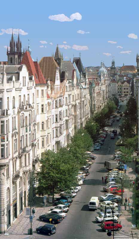 Prague :
              rue Panska dans le quartier Josefov rénové au XIXème à
              partir du ghetto juif