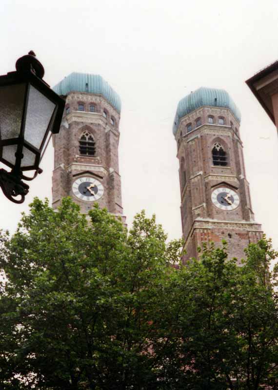 München : les tours jumelles de Frauenkirche