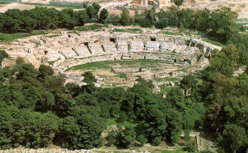 L'amphithéâtre romain vu du ciel