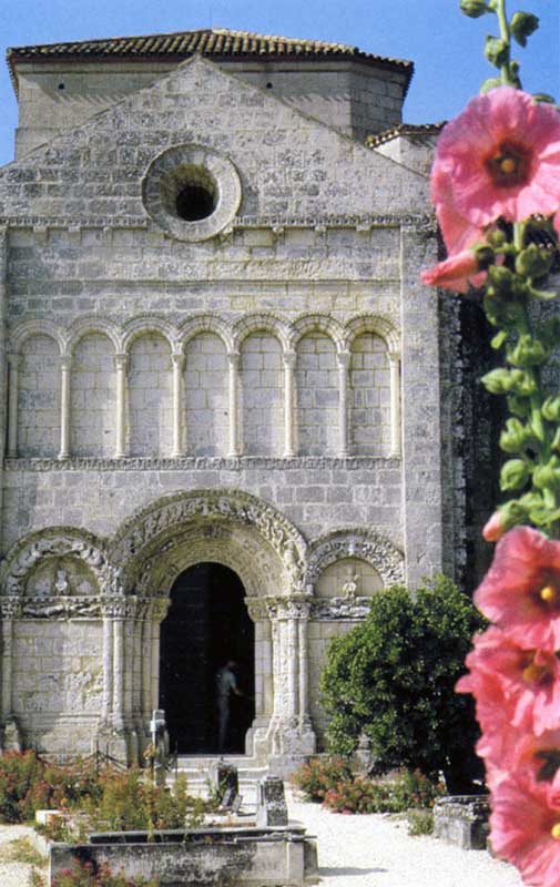 Sainte Radegonde de Talmont : le portail nord