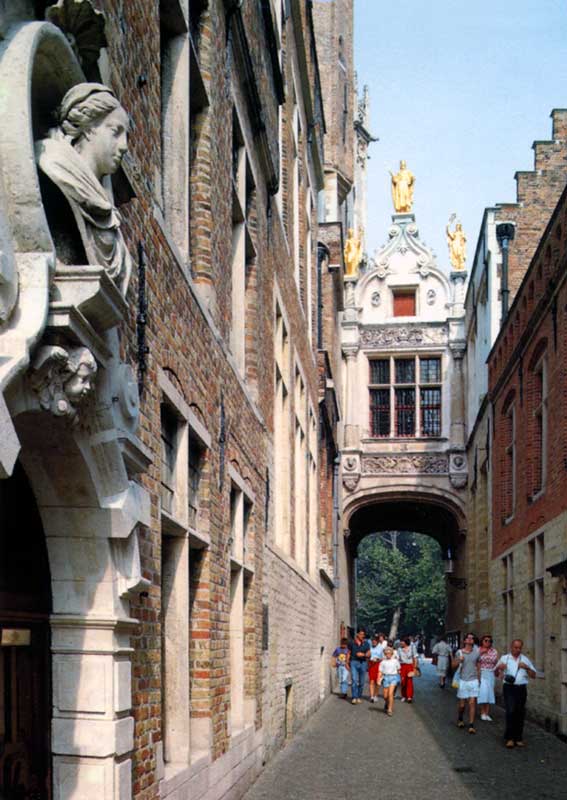 Brugge : Rue de l'Âne aveugle (en allant vers la
                  Grand Place)