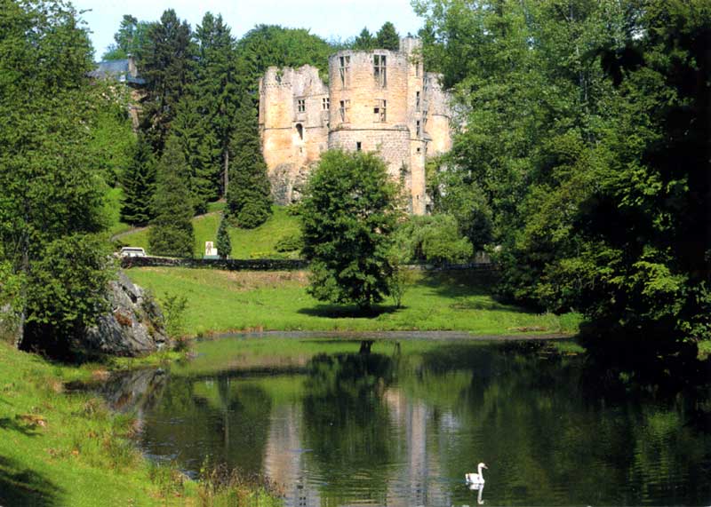 Au Luxembourg, le château de Beaufort
