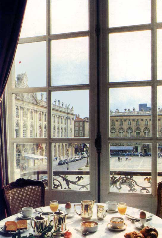La Place Stanislas depuis la fenêtre du Grand Hôtel