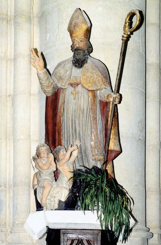Statue de
                  Saint Nicolas
