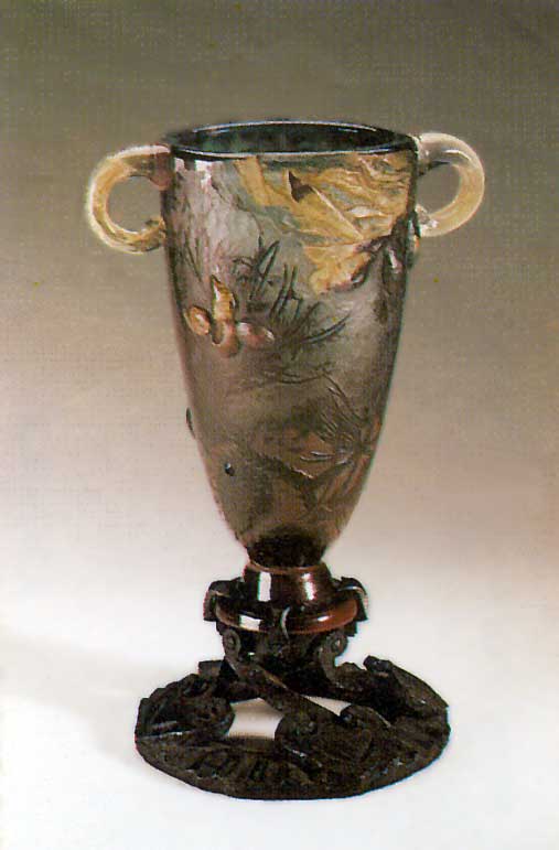 Musée de l'École de Nancy: vase par Gallé