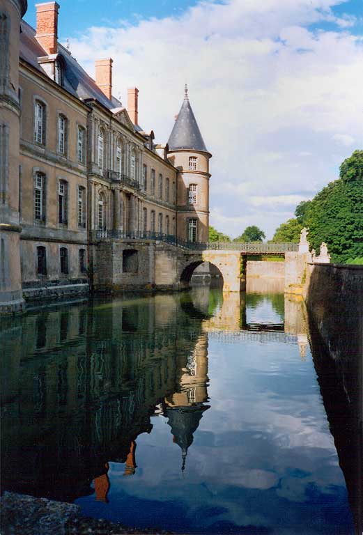 Haroue-douves-du-chateau