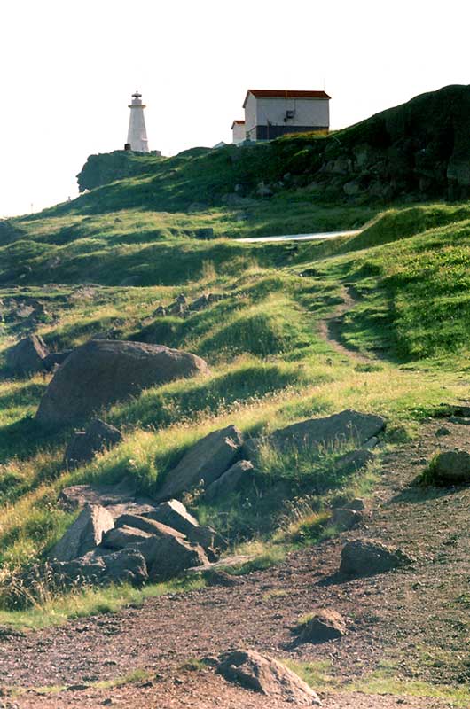 Le
                    phare du Cape Spears et ses annexes