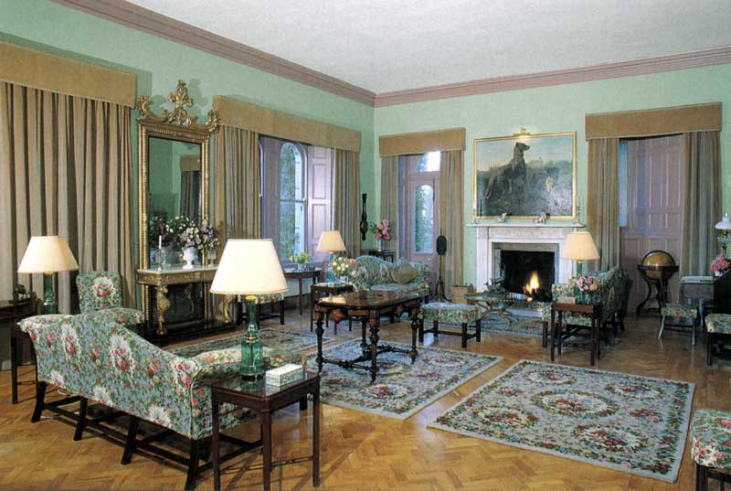 Gleveagh-Drawing-Room