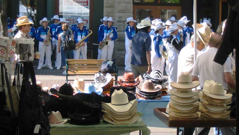 Marchand de
                chapeaux western et band