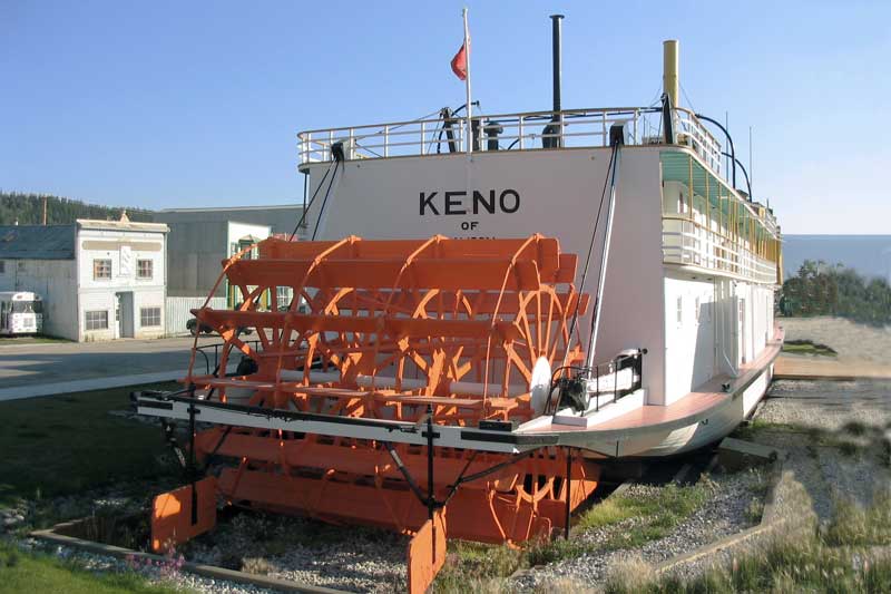 La
              roue à aube arrière du SS Keno