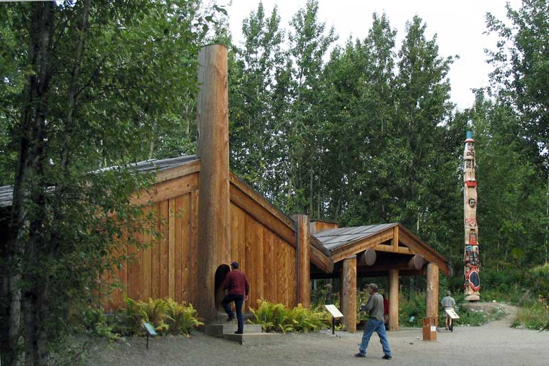 Longue maison des Haidas