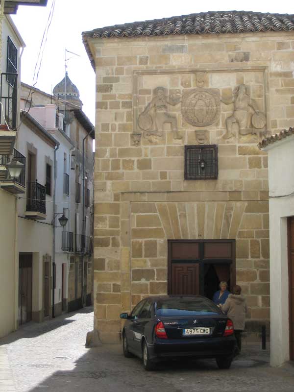 Portail du palais Francisco de Yago