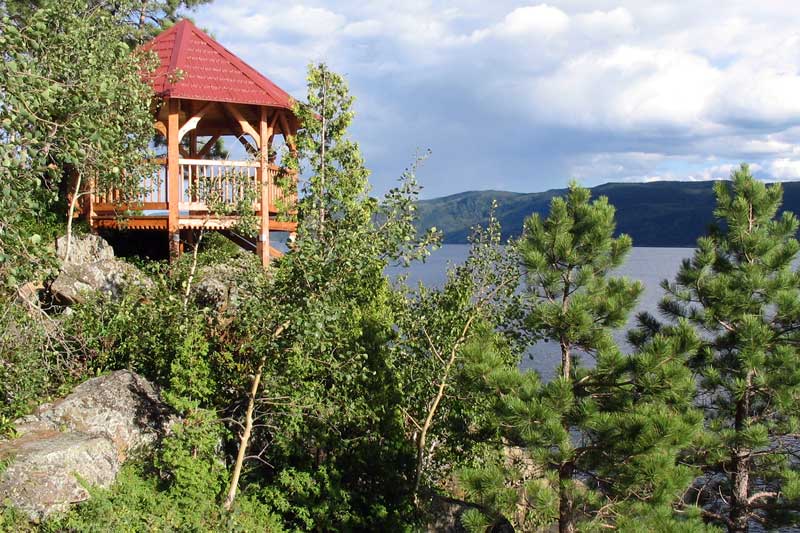 Ste-Rose-du-Nord : le belvedere sur le Saguenay