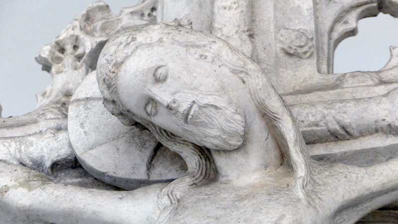 Aveiro-cathedrale-croix-du-XVe-detail