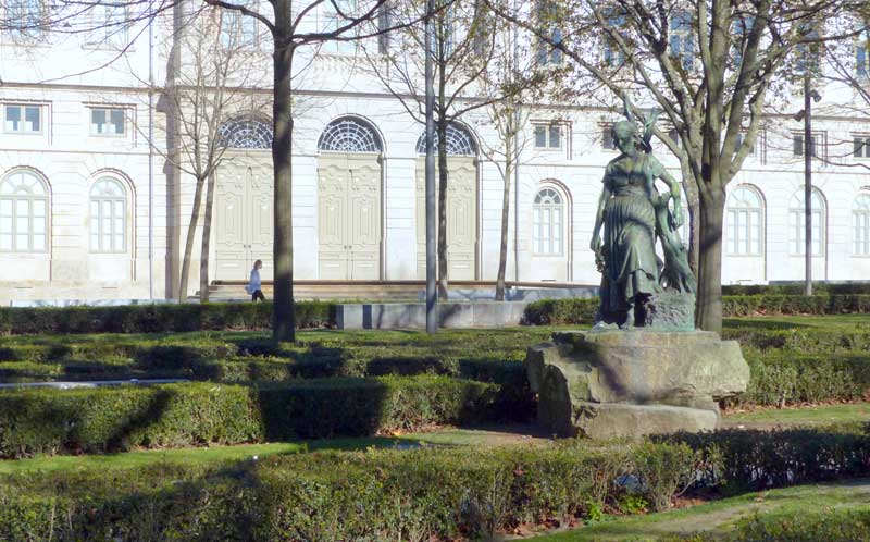 Porto-Jardin-devant-l'Universite