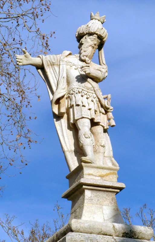 Nossa-Senhora-dos-Remedios : un Roi de la
                  descendance de David