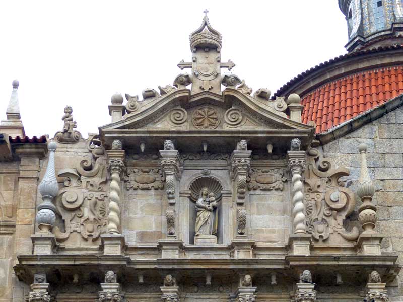 Amarante-fronton-de-la-facade-de-Sao-Goncalo