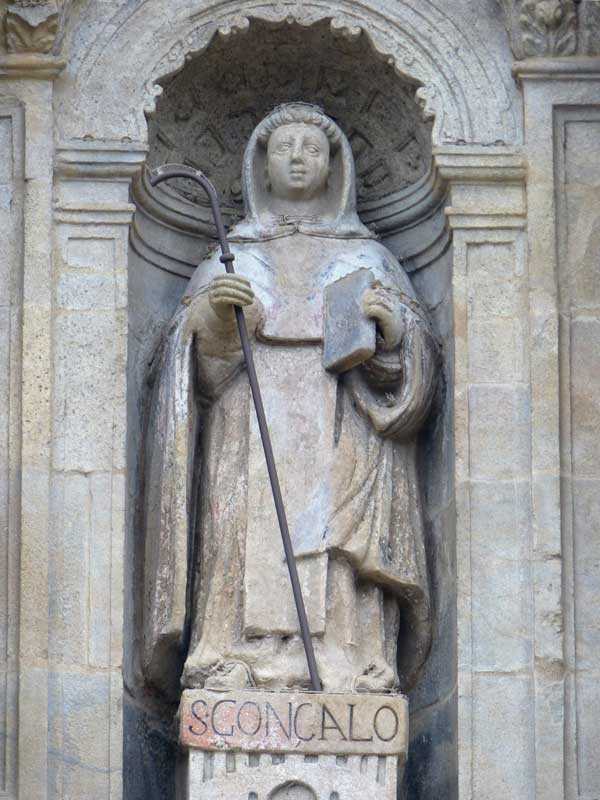 Amarante : le saint patron sur la façade de Sao
                  Gonçalo