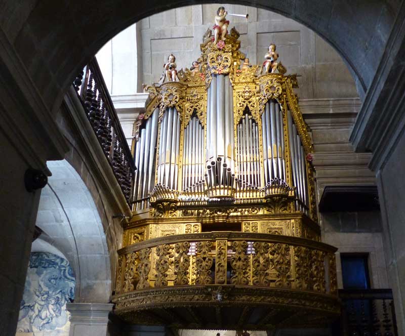 Templo-del-Bom-Jesus-da-Cruz-orgue