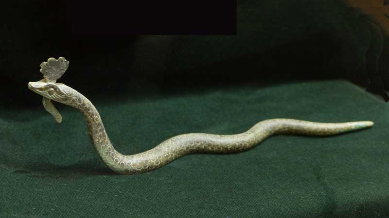 Serpent en bronze du Sacetto-Ve-av. J-C