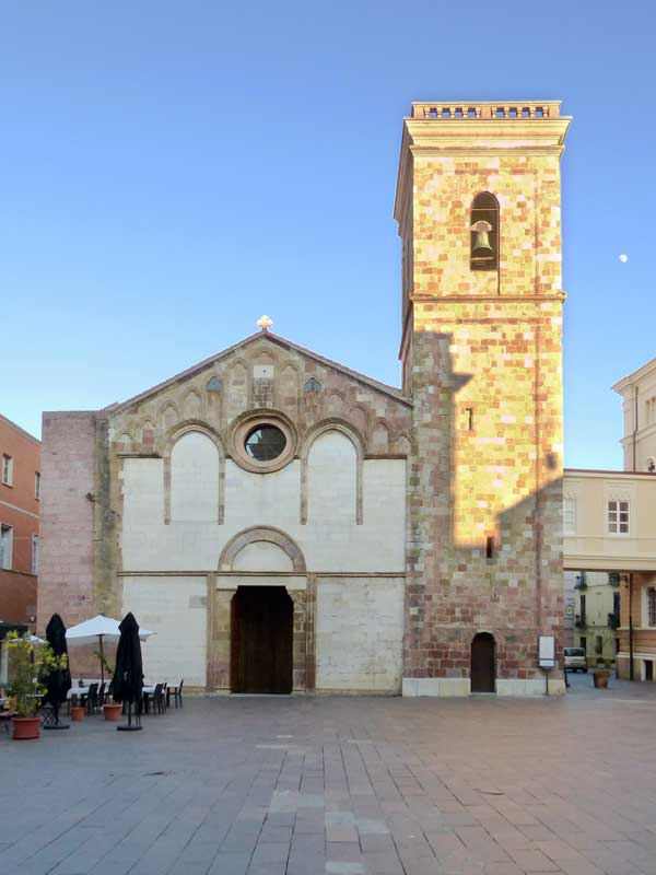 Iglesias-facade-de-la-cathedrale