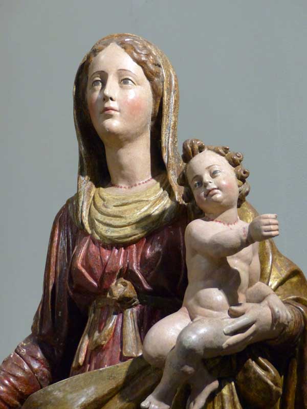 Vierge à l'Enfant dans la cathédrale
                    d'Iglesias