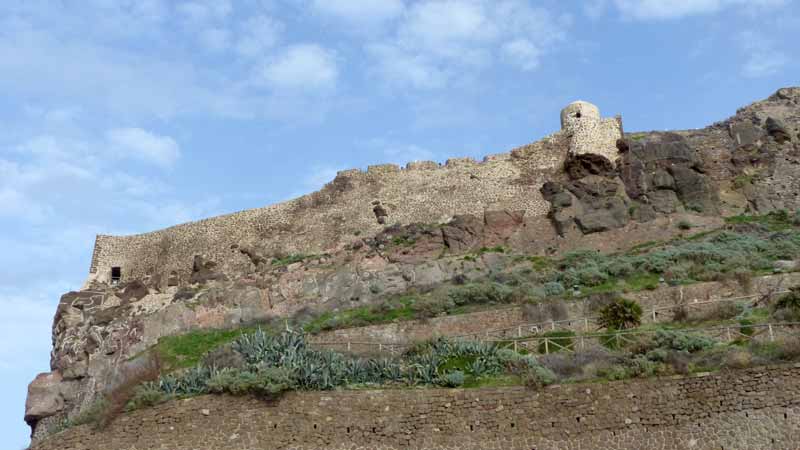 Castelsardo-murailles-du-chateau-genois