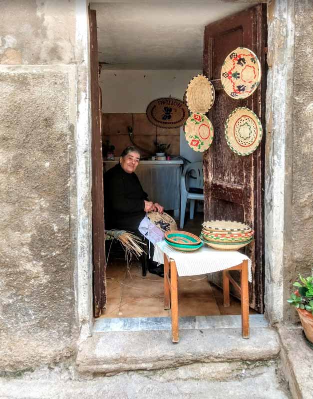 Castelsardo : vannier dans la Haute-Ville